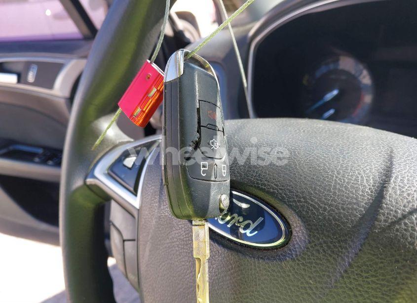 Photo 11 of 2013 Ford Fusion SE (VIN 3FA6P0H70DR228809)