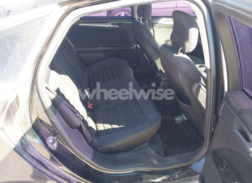 Photo 8 of 2013 Ford Fusion SE (VIN 3FA6P0H70DR228809)