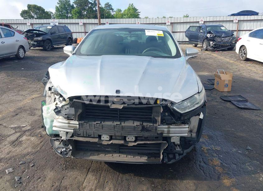 Photo 12 of 2013 Ford Fusion SE (VIN 3FA6P0H70DR248638)