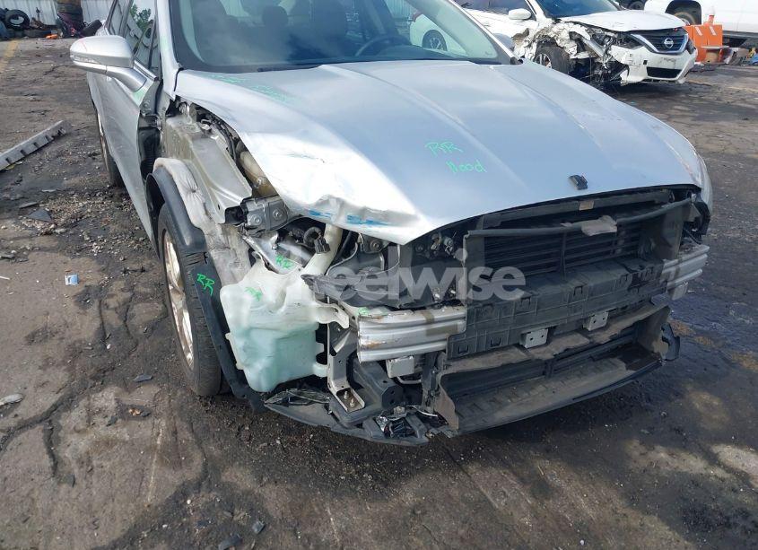 Photo 6 of 2013 Ford Fusion SE (VIN 3FA6P0H70DR248638)