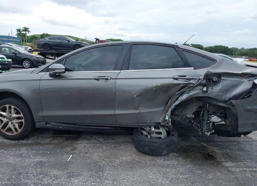 Photo 14 of 2013 Ford Fusion SE (VIN 3FA6P0H70DR312077)