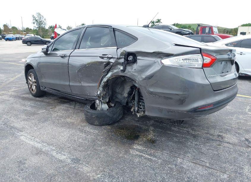 Photo 3 of 2013 Ford Fusion SE (VIN 3FA6P0H70DR312077)