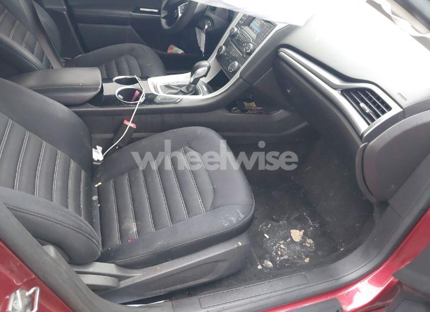 Photo 5 of 2013 Ford Fusion SE (VIN 3FA6P0H70DR355074)