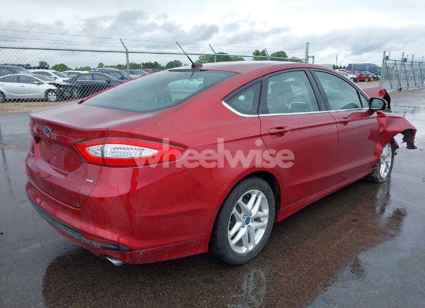 Photo 4 of 2013 Ford Fusion SE (VIN 3FA6P0H70DR389189)