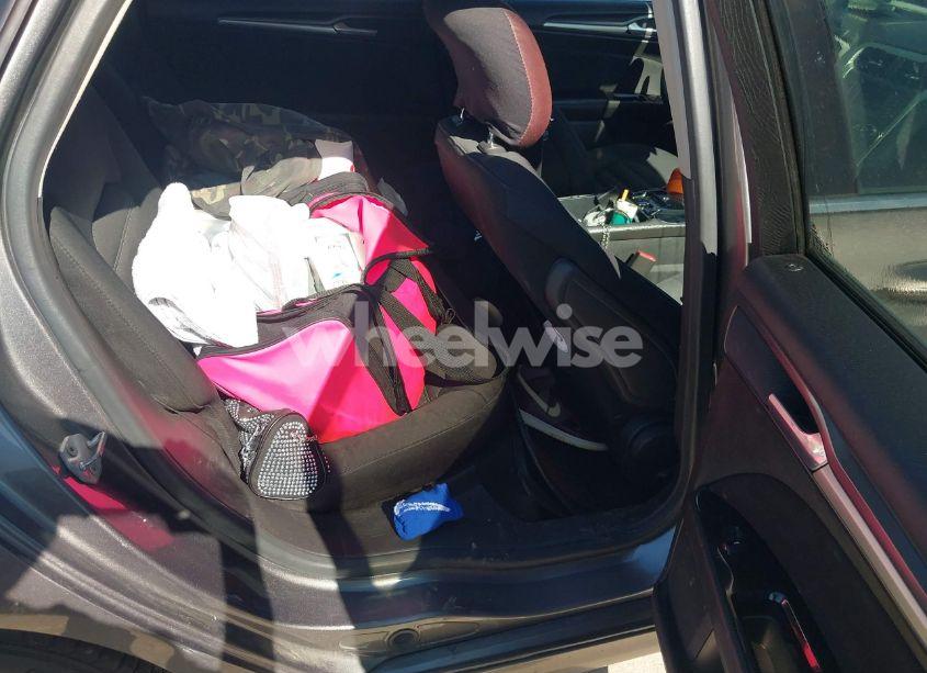 Photo 8 of 2014 Ford Fusion SE (VIN 3FA6P0H70ER128694)