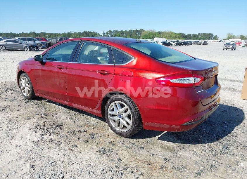 Photo 3 of 2014 Ford Fusion SE (VIN 3FA6P0H70ER198938)