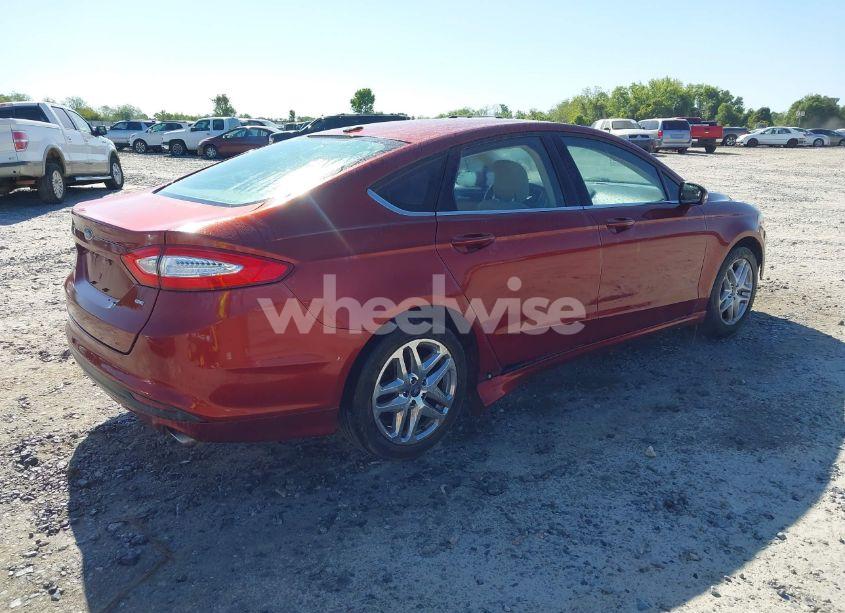 Photo 4 of 2014 Ford Fusion SE (VIN 3FA6P0H70ER198938)