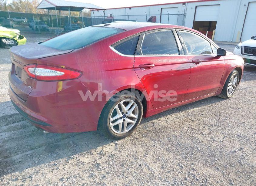 Photo 4 of 2014 Ford Fusion SE (VIN 3FA6P0H70ER200316)