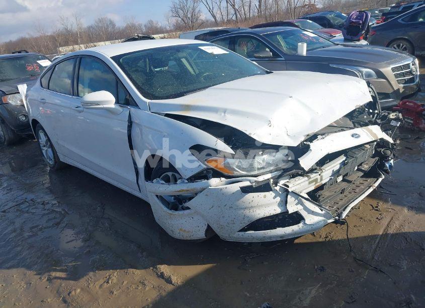 2014 Ford Fusion SE (VIN 3FA6P0H70ER312212) main photo