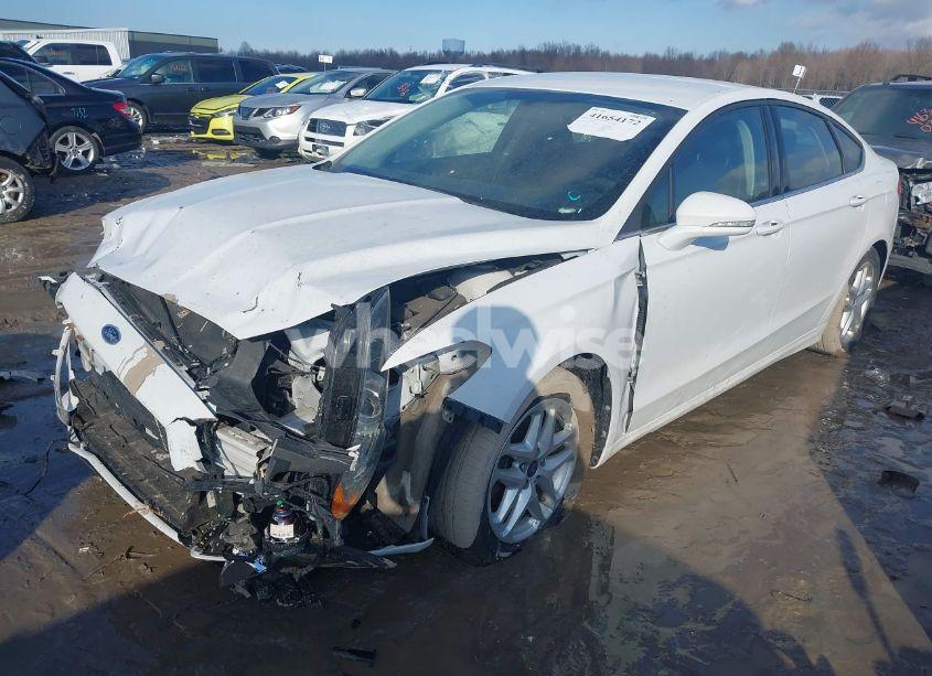 Photo 2 of 2014 Ford Fusion SE (VIN 3FA6P0H70ER312212)