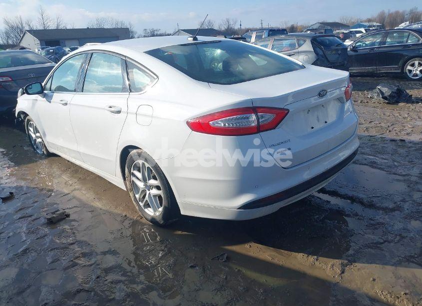 Photo 3 of 2014 Ford Fusion SE (VIN 3FA6P0H70ER312212)