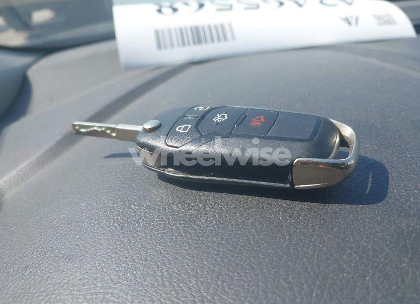 Photo 11 of 2014 Ford Fusion SE (VIN 3FA6P0H70ER375245)