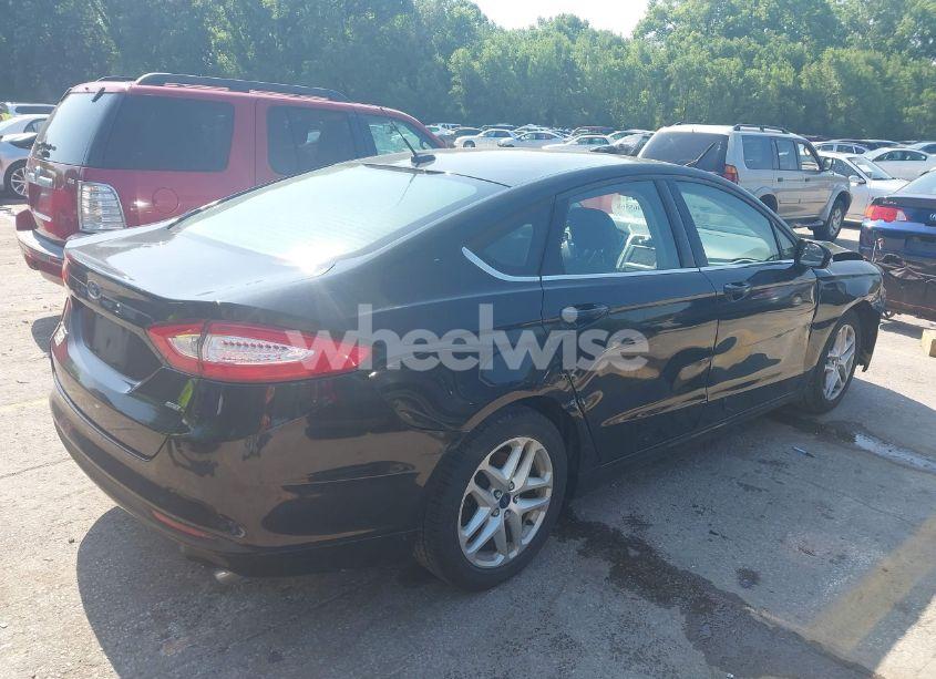 Photo 4 of 2014 Ford Fusion SE (VIN 3FA6P0H70ER375245)
