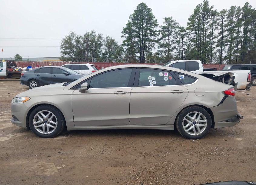 Photo 15 of 2015 Ford Fusion SE (VIN 3FA6P0H70FR104414)