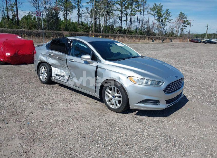 2015 Ford Fusion SE (VIN 3FA6P0H70FR110097) main photo
