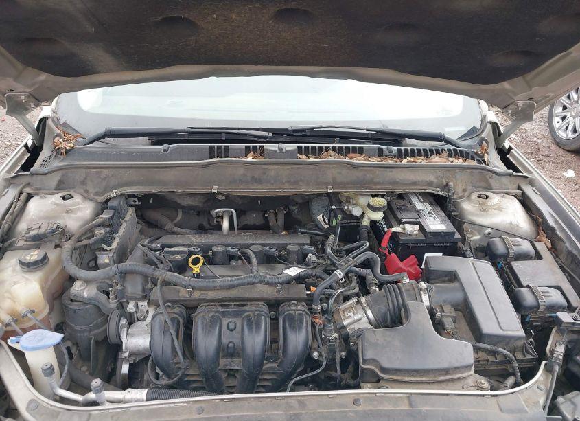 Photo 10 of 2015 Ford Fusion SE (VIN 3FA6P0H70FR177718)