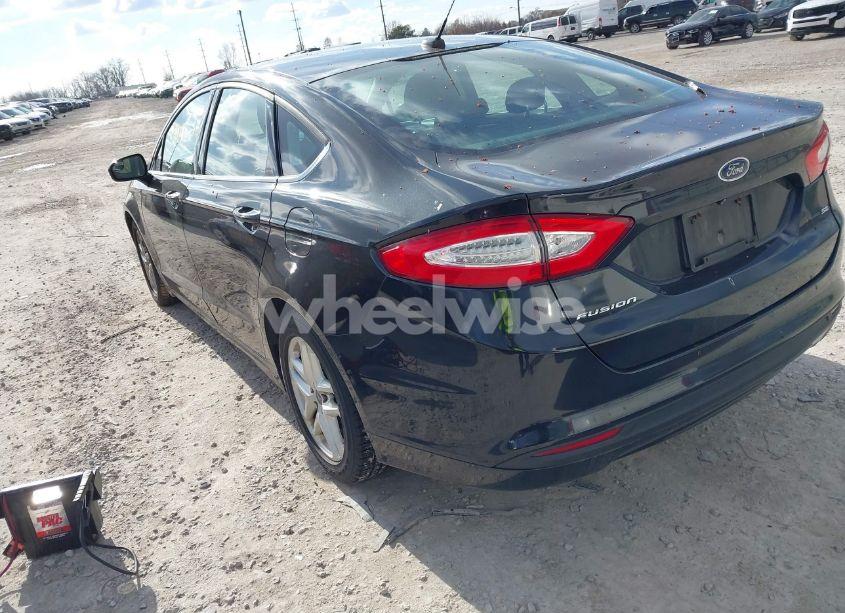 Photo 3 of 2015 Ford Fusion SE (VIN 3FA6P0H70FR290567)