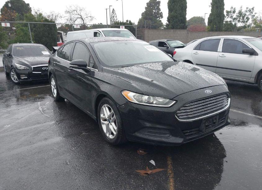 2015 Ford Fusion SE (VIN 3FA6P0H70FR295980) main photo