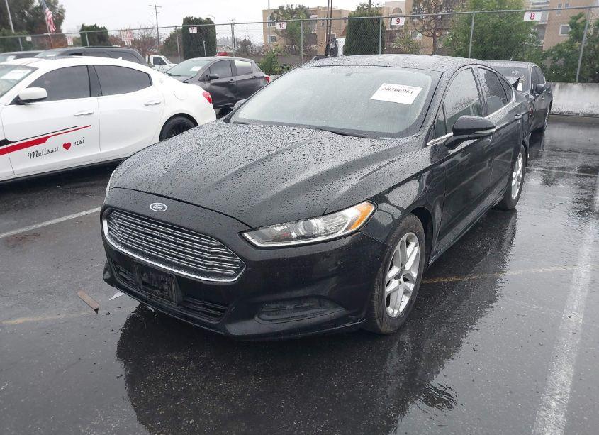 Photo 2 of 2015 Ford Fusion SE (VIN 3FA6P0H70FR295980)