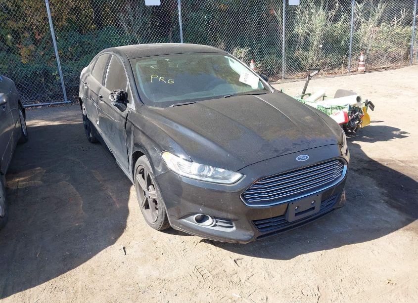 2016 Ford Fusion SE (VIN 3FA6P0H70GR100784) main photo