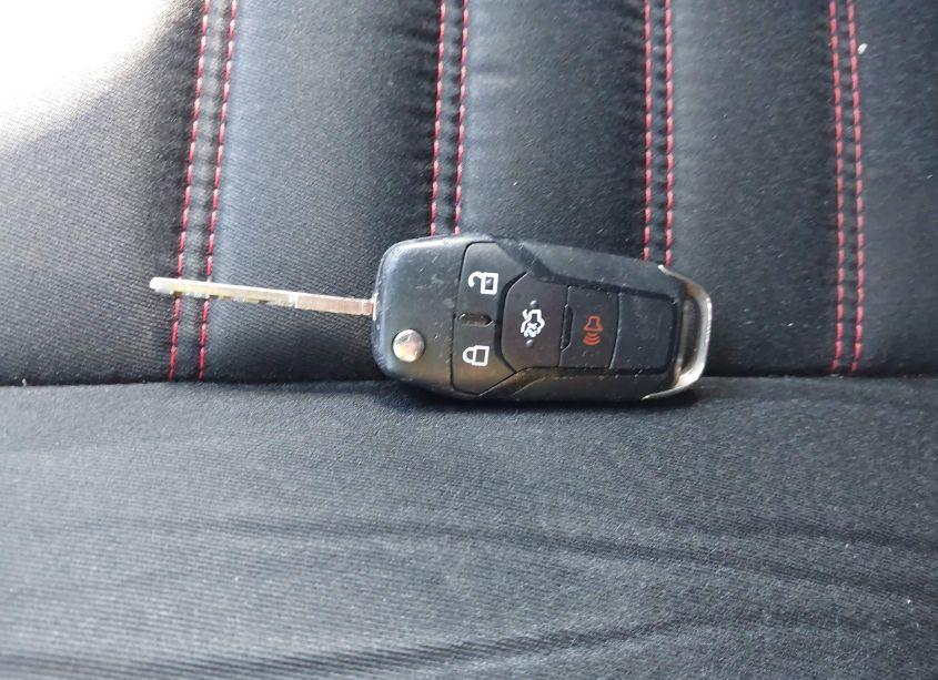 Photo 11 of 2016 Ford Fusion SE (VIN 3FA6P0H70GR100784)