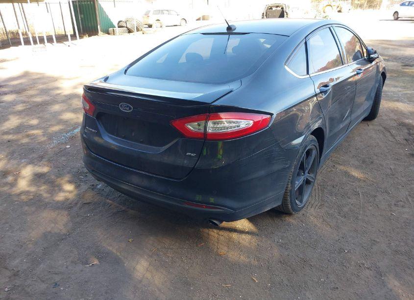 Photo 4 of 2016 Ford Fusion SE (VIN 3FA6P0H70GR100784)