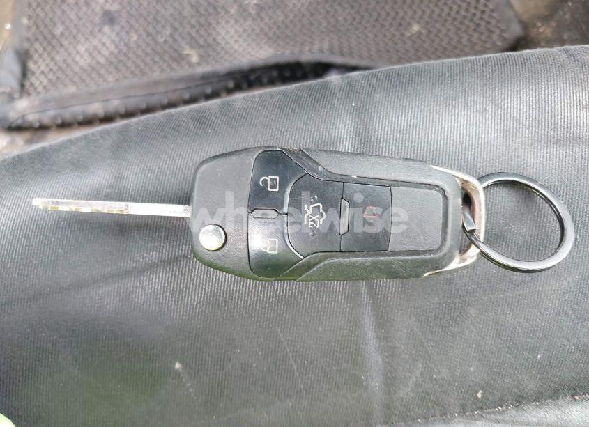 Photo 11 of 2016 Ford Fusion SE (VIN 3FA6P0H70GR100994)