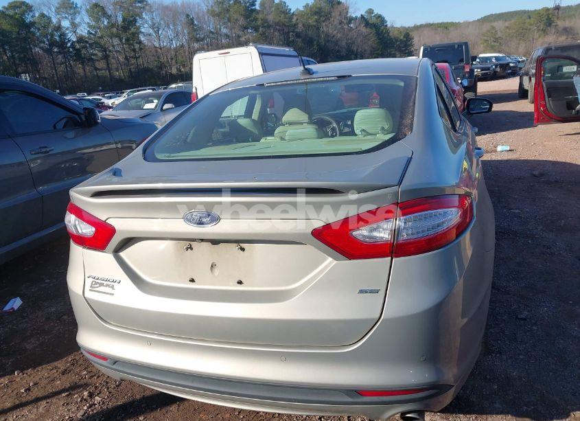 Photo 16 of 2016 Ford Fusion SE (VIN 3FA6P0H70GR139777)