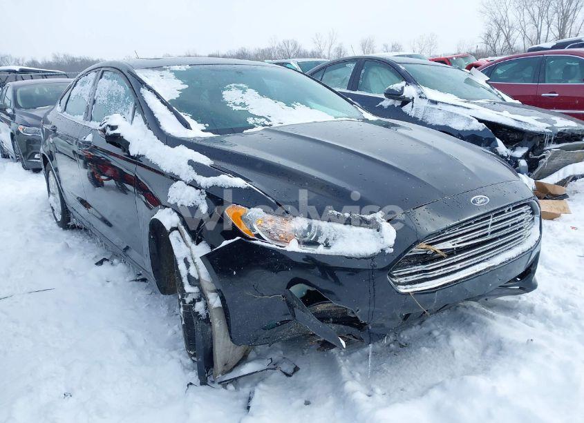 2016 Ford Fusion SE (VIN 3FA6P0H70GR140329) main photo