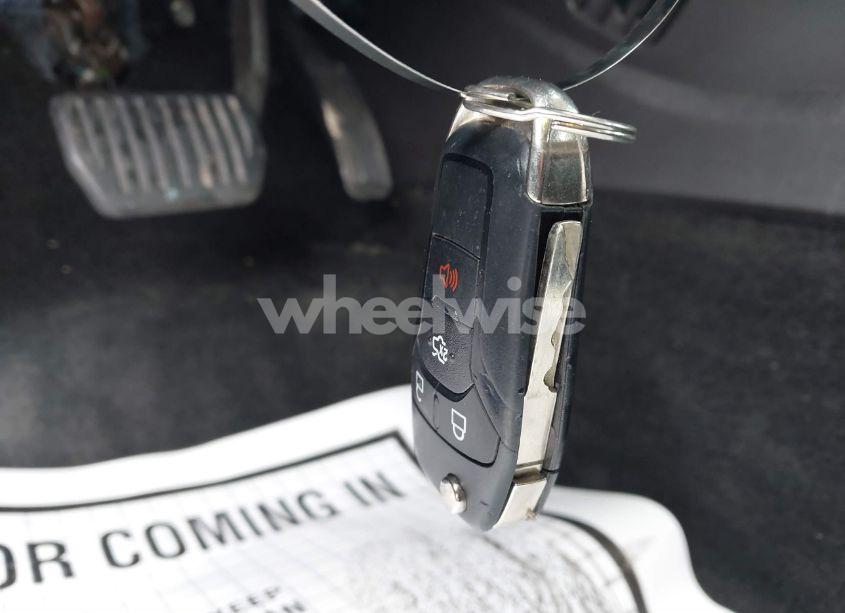 Photo 11 of 2016 Ford Fusion SE (VIN 3FA6P0H70GR140329)