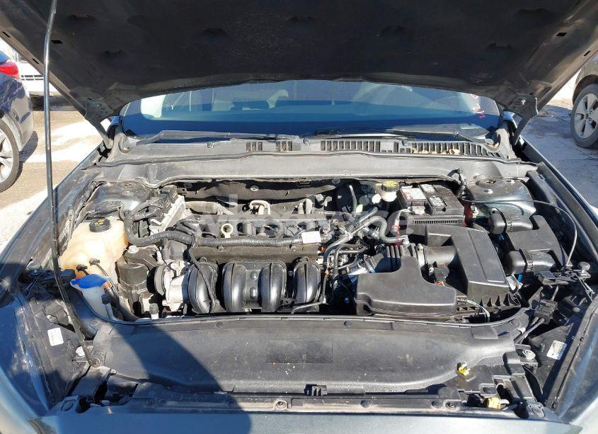 Photo 10 of 2016 Ford Fusion SE (VIN 3FA6P0H70GR179891)