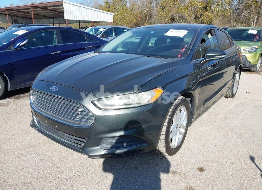 Photo 2 of 2016 Ford Fusion SE (VIN 3FA6P0H70GR179891)