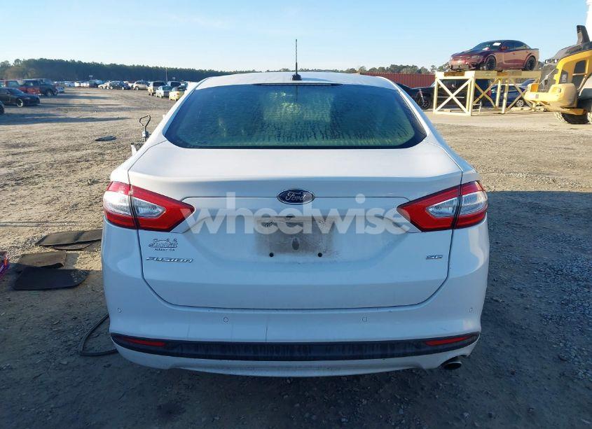 Photo 16 of 2016 Ford Fusion SE (VIN 3FA6P0H70GR201419)