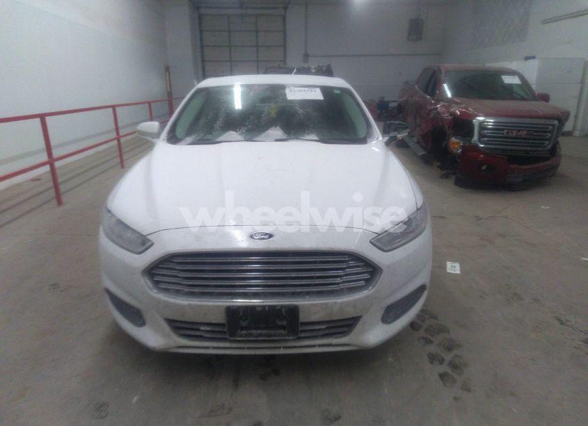 Photo 13 of 2016 Ford Fusion SE (VIN 3FA6P0H70GR208225)