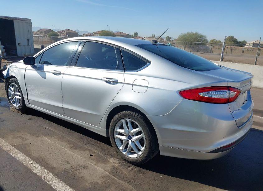 Photo 3 of 2016 Ford Fusion SE (VIN 3FA6P0H70GR216020)