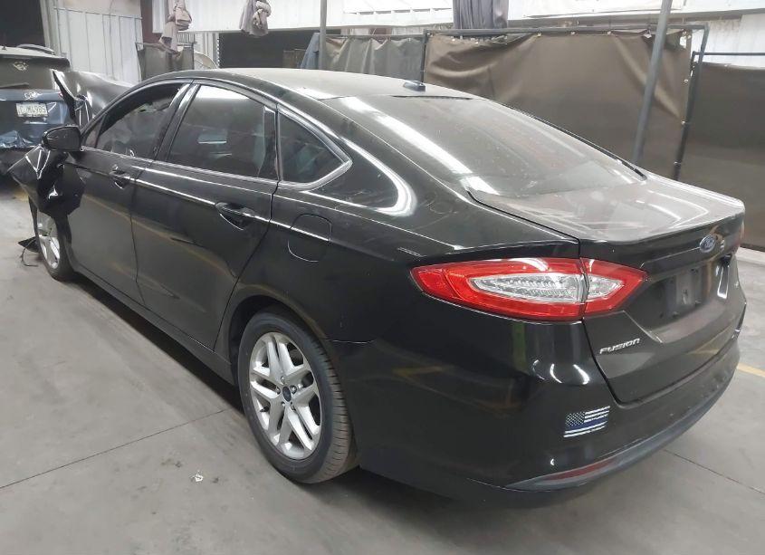 Photo 3 of 2016 Ford Fusion SE (VIN 3FA6P0H70GR239667)