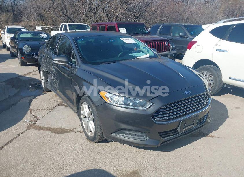 2016 Ford Fusion SE (VIN 3FA6P0H70GR251396) main photo