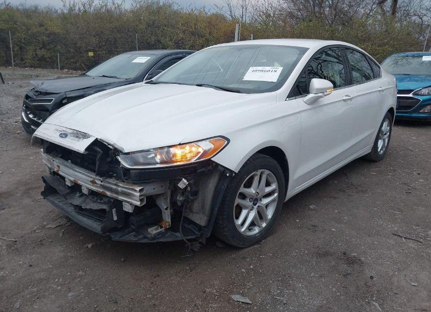 Photo 2 of 2016 Ford Fusion SE (VIN 3FA6P0H70GR256985)