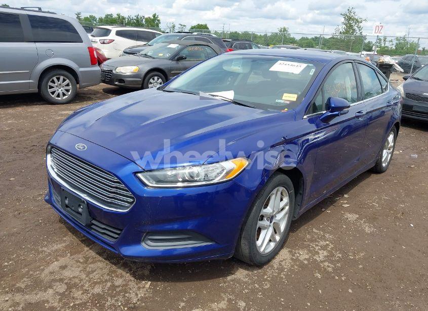 Photo 2 of 2016 Ford Fusion SE (VIN 3FA6P0H70GR300466)