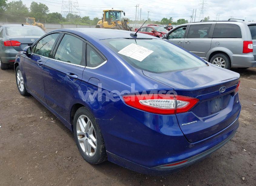 Photo 3 of 2016 Ford Fusion SE (VIN 3FA6P0H70GR300466)