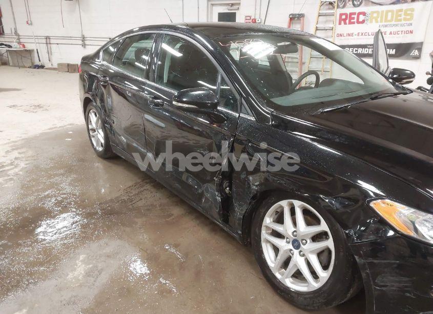 Photo 6 of 2016 Ford Fusion SE (VIN 3FA6P0H70GR335783)