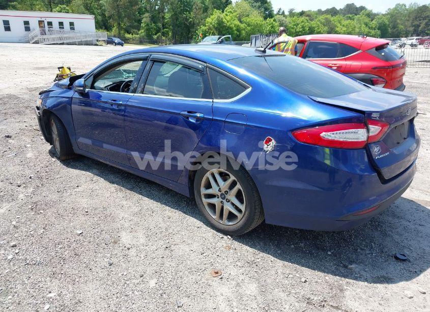 Photo 3 of 2016 Ford Fusion SE (VIN 3FA6P0H70GR375524)