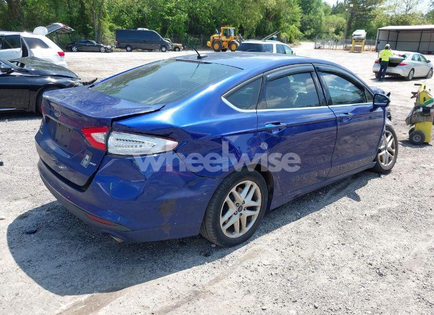 Photo 4 of 2016 Ford Fusion SE (VIN 3FA6P0H70GR375524)