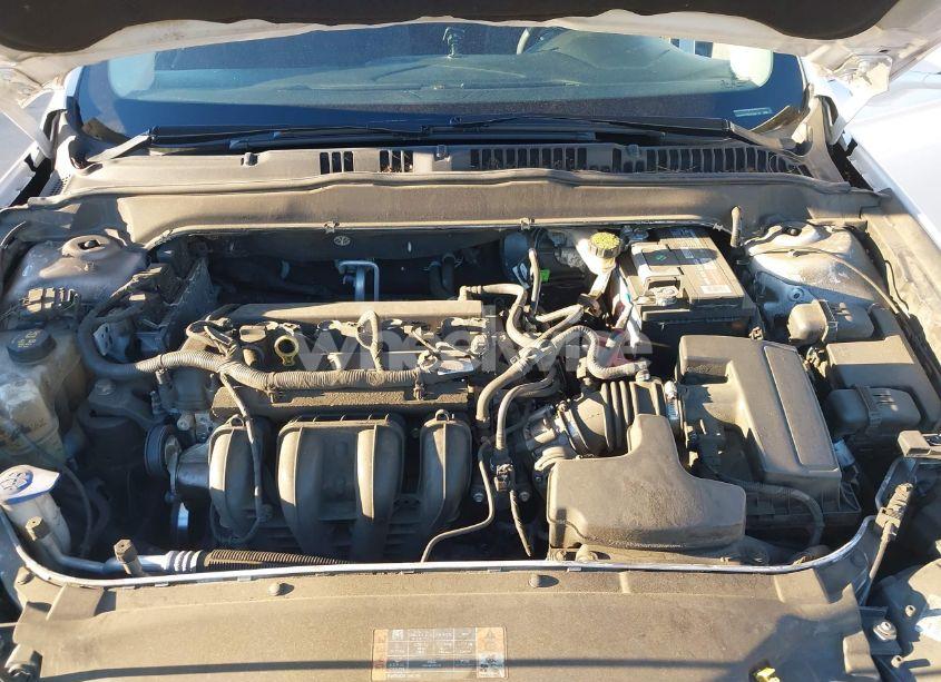 Photo 10 of 2016 Ford Fusion SE (VIN 3FA6P0H70GR386717)