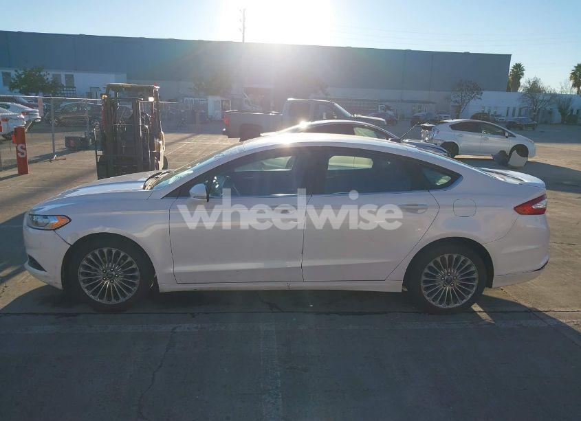 Photo 14 of 2016 Ford Fusion SE (VIN 3FA6P0H70GR386717)