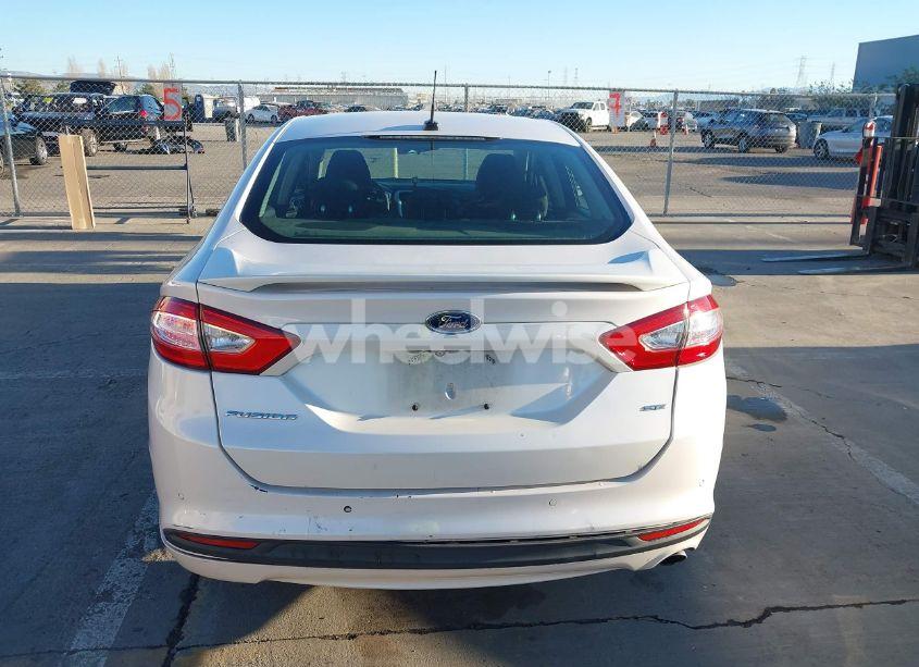 Photo 16 of 2016 Ford Fusion SE (VIN 3FA6P0H70GR386717)