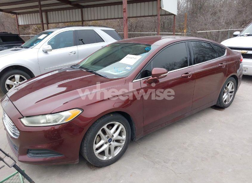 Photo 2 of 2016 Ford Fusion SE (VIN 3FA6P0H70GR390704)