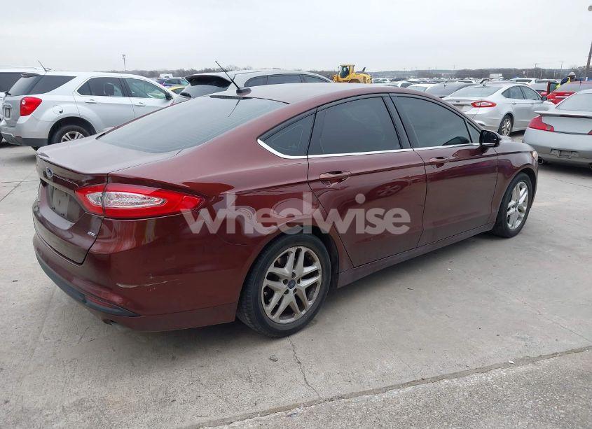 Photo 4 of 2016 Ford Fusion SE (VIN 3FA6P0H70GR390704)