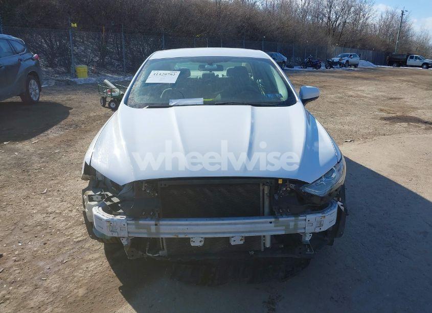 Photo 12 of 2017 Ford Fusion SE (VIN 3FA6P0H70HR145063)