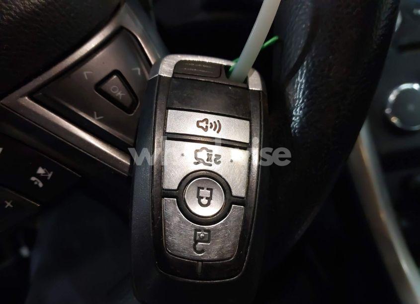 Photo 11 of 2017 Ford Fusion SE (VIN 3FA6P0H70HR150568)